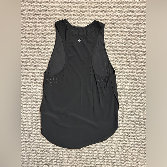 LULULEMON WORKOUT TOP - Picture 6 of 6
